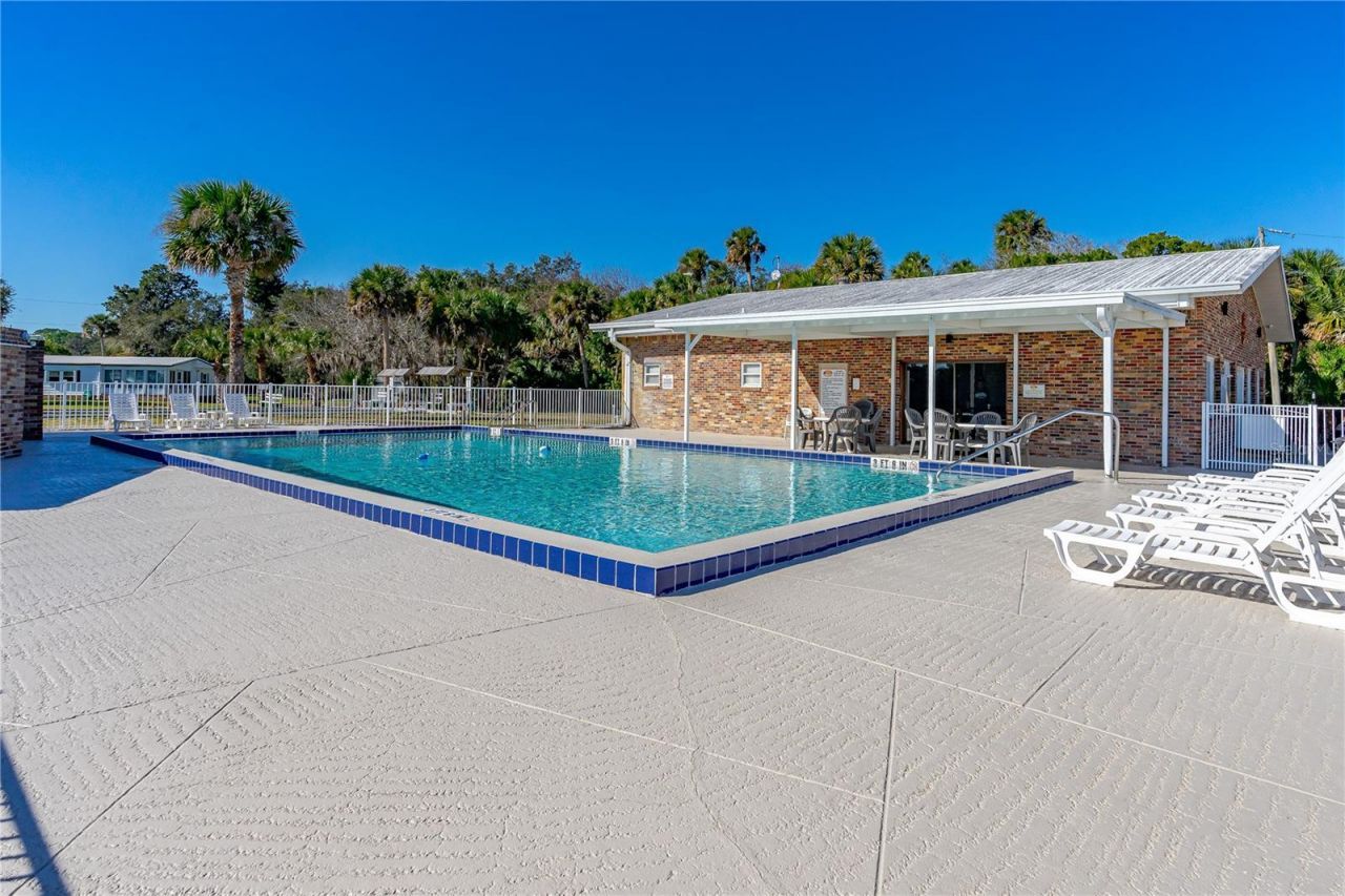4343 Indian River Drive W, Edgewater, FL 32141 Photo
