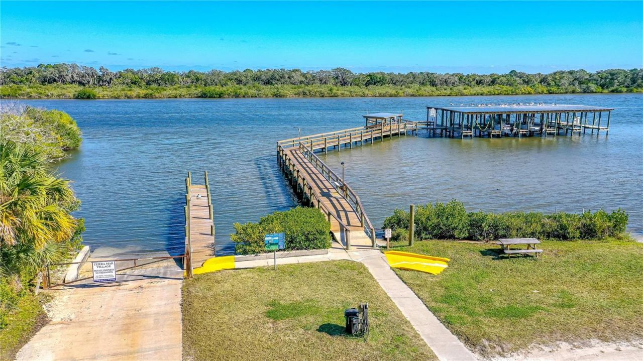4343 Indian River Drive W, Edgewater, FL 32141 Photo