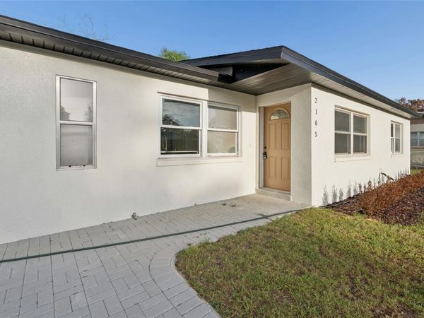 2105 9TH STREET NE, WINTER HAVEN, FL 33881