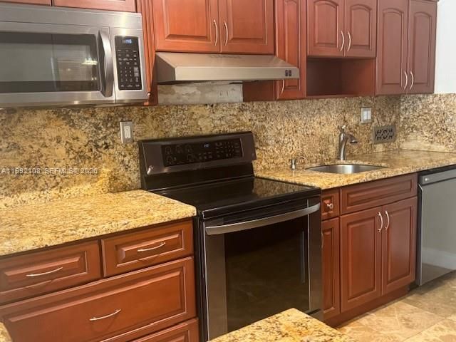 5401 Collins Ave , Unit 1514, Miami Beach, FL 33140 Photo