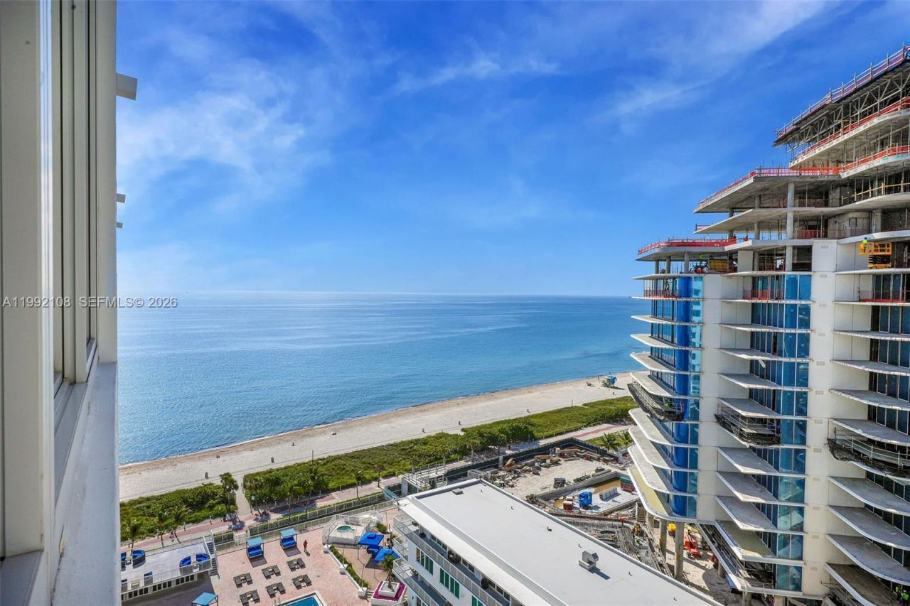 5401 Collins Ave, Unit 1514, Miami Beach, FL 33140 Photo