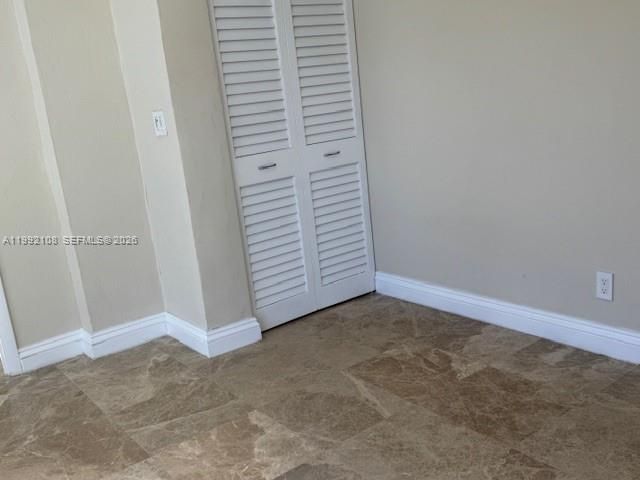 5401 Collins Ave , Unit 1514, Miami Beach, FL 33140 Photo