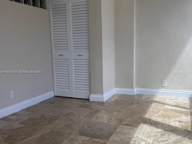 5401 Collins Ave , Unit 1514, Miami Beach, FL 33140 Photo
