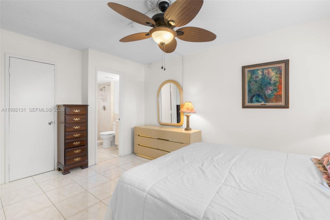 2400 NE 10th St , Unit 210, Pompano Beach, FL 33062 Photo