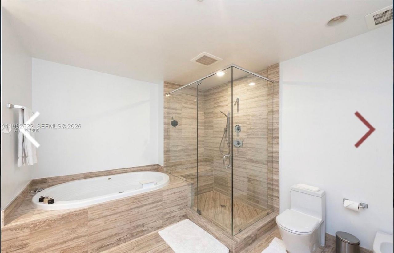 16001 Collins Ave, Unit 2102, Sunny Isles Beach, FL 33160 Photo