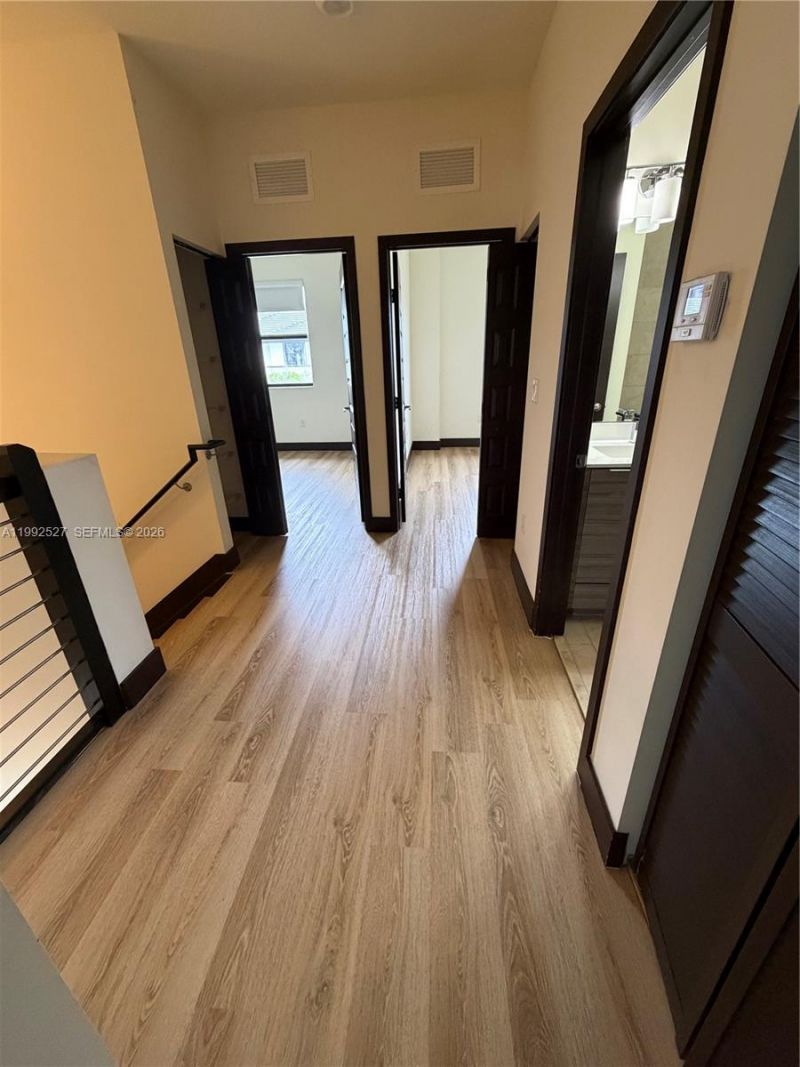 15981 NW 91 Ct , Miami Lakes, FL 33018 Photo