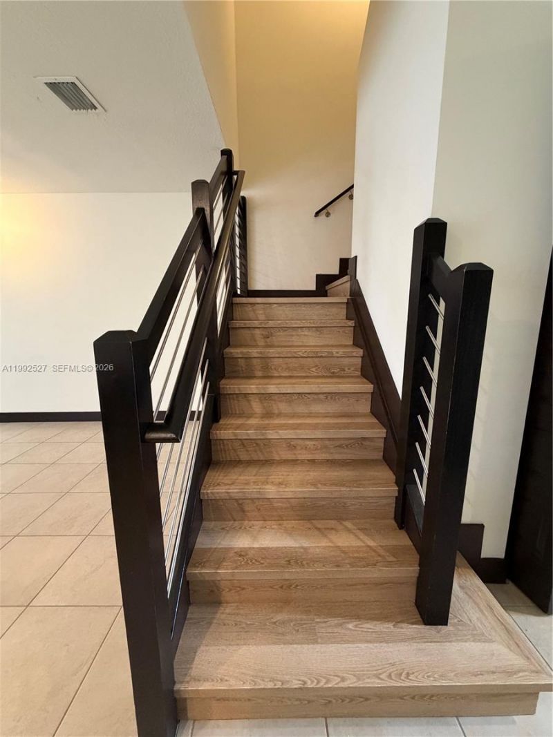 15981 NW 91 Ct , Miami Lakes, FL 33018 Photo