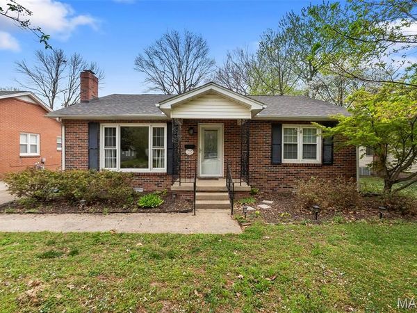 710 N Ranney Street , Sikeston, MO 63801