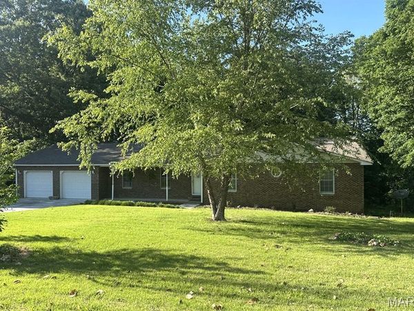 17173 E Cedar Hills Drive, Dexter, MO 63841
