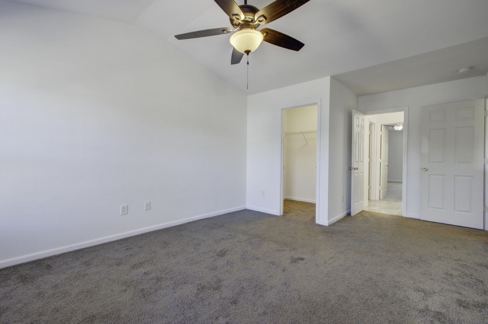 109 Woodward Road Photo 14