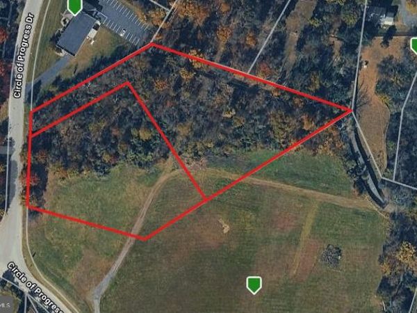 403 & 409 CIRCLE OF PROGRESS , POTTSTOWN, PA 19464