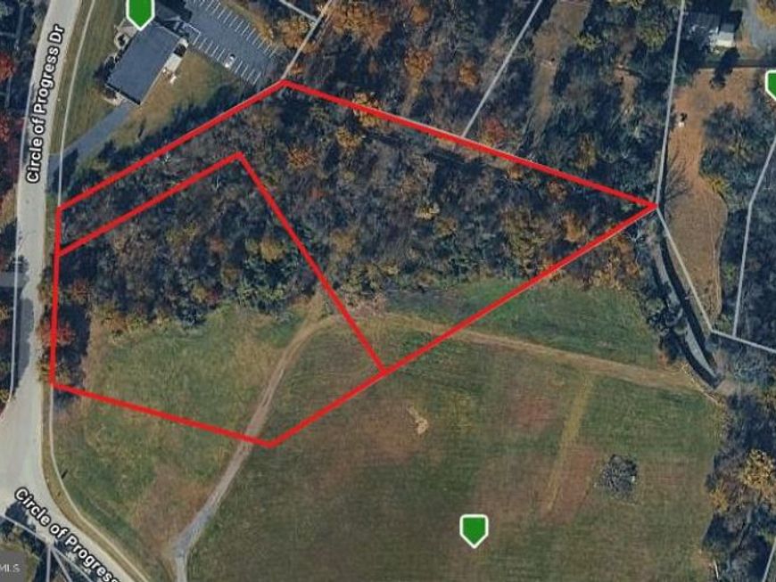 403 & 409 Circle Of Progress , Pottstown, PA 19464 Main Photo