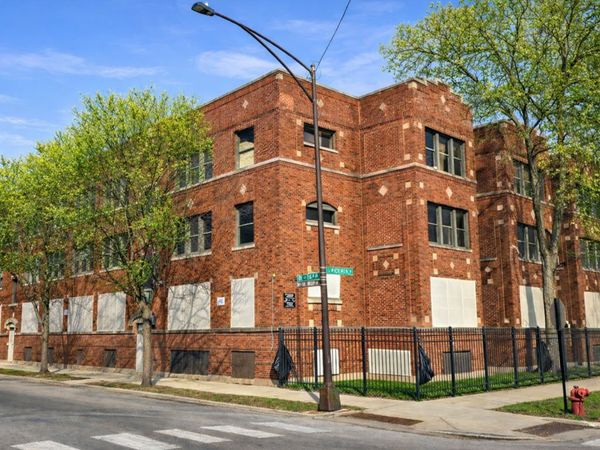 7546 S Peoria Street, Chicago, IL 60620