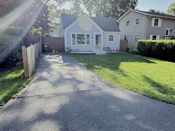 1606 Turnbull Drive , Round Lake Beach, IL 60073