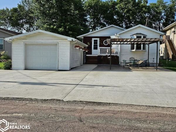 3291 335th Avenue, Ruthven, IA 51358