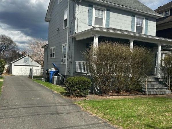 606 N Washington Ave, Dunellen, NJ 08812