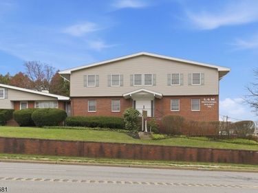 764 Easton Ave, Franklin, NJ 08873