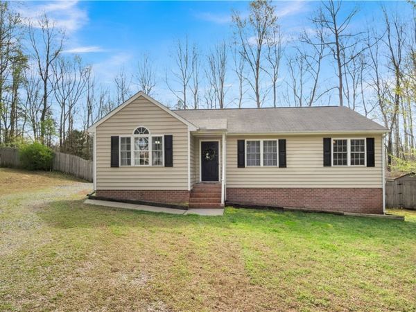 30 La Mae Court, Aylett, VA 23009