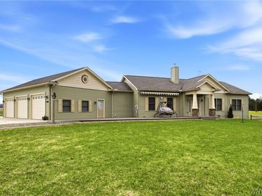 11985 Sisson Highway, North Collins, NY 14111