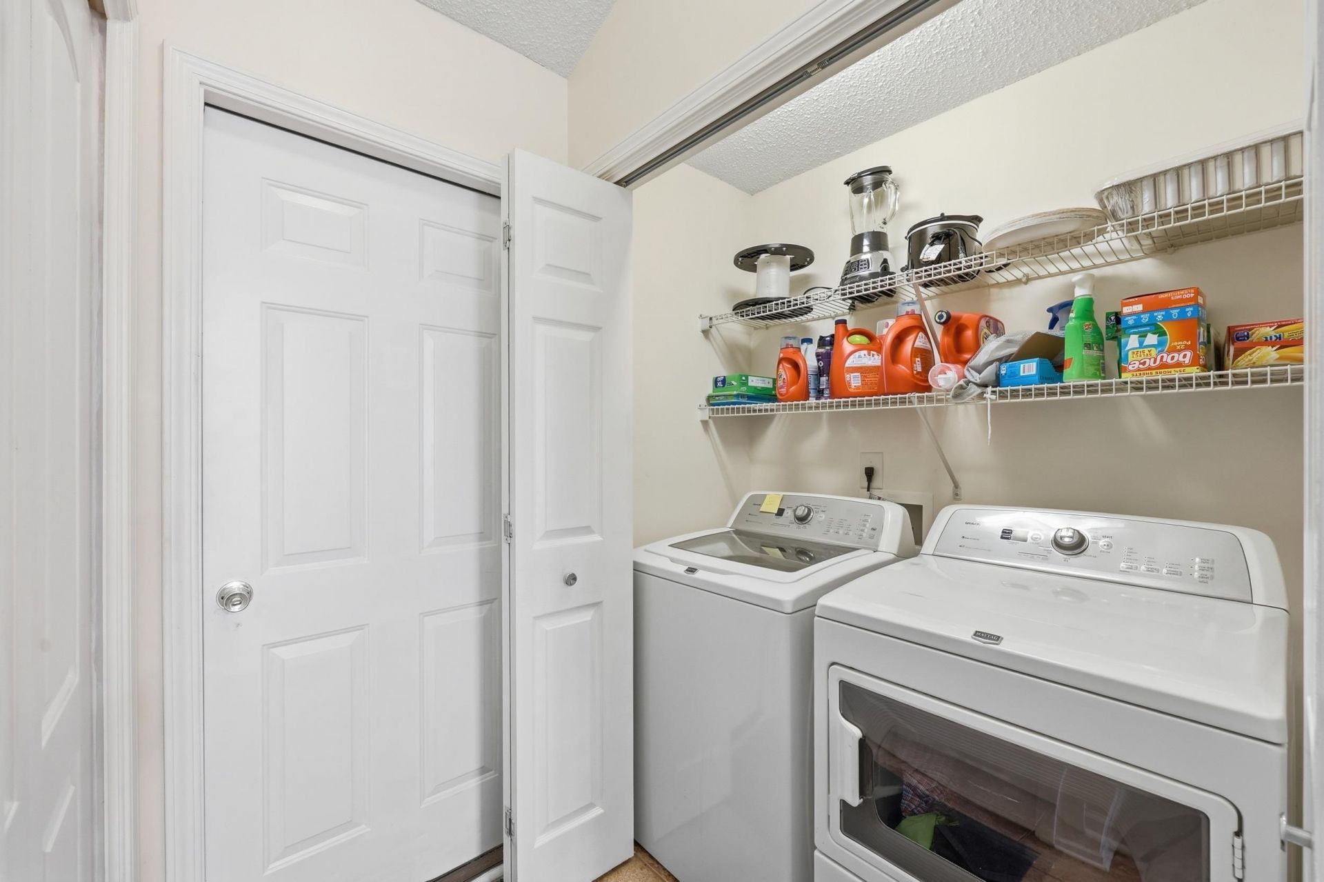 274 Palladium Dr.  Photo 11