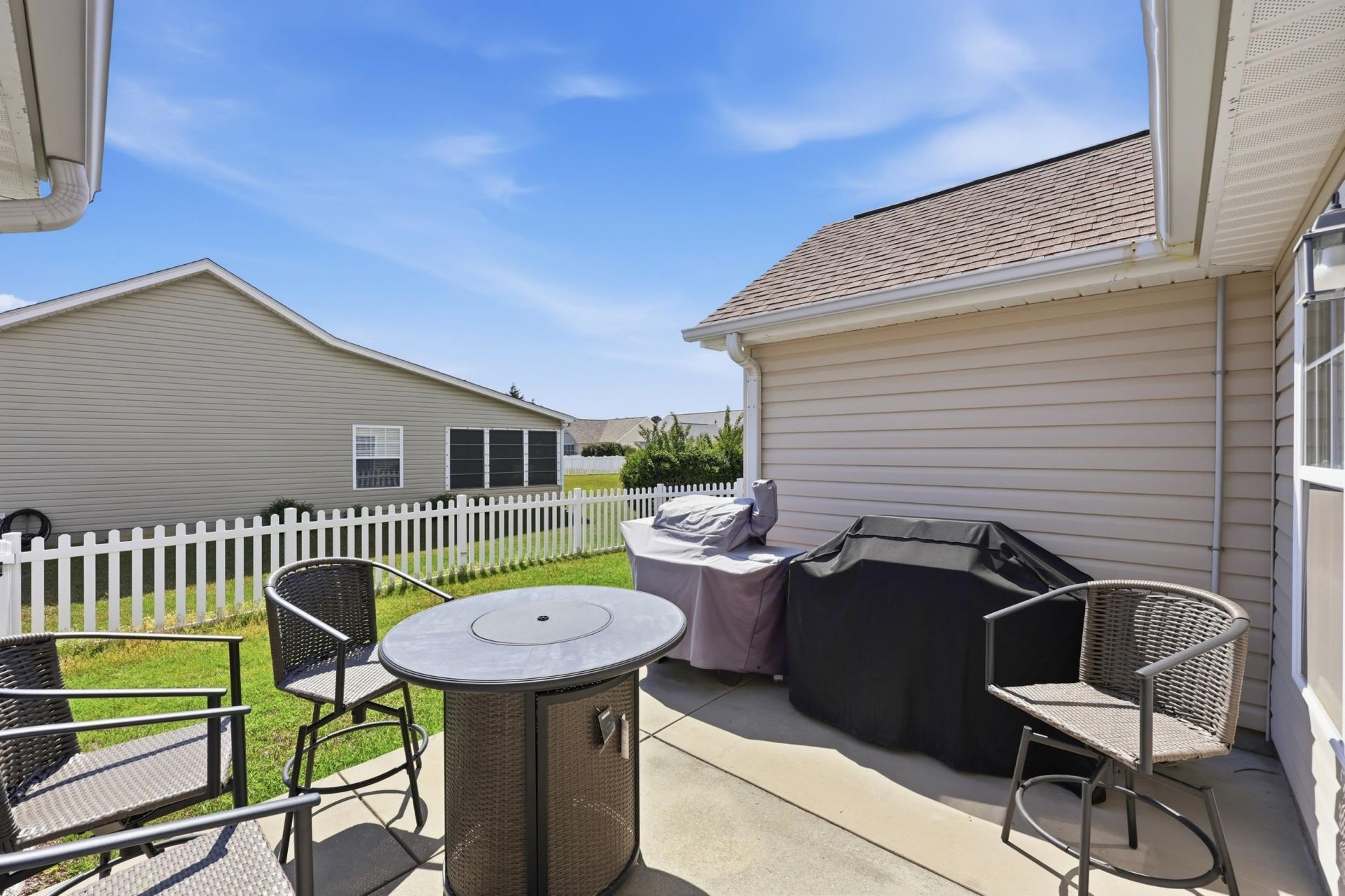 274 Palladium Dr.  Photo 18