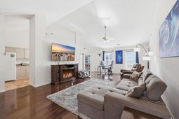 274 Palladium Dr.  photo 4