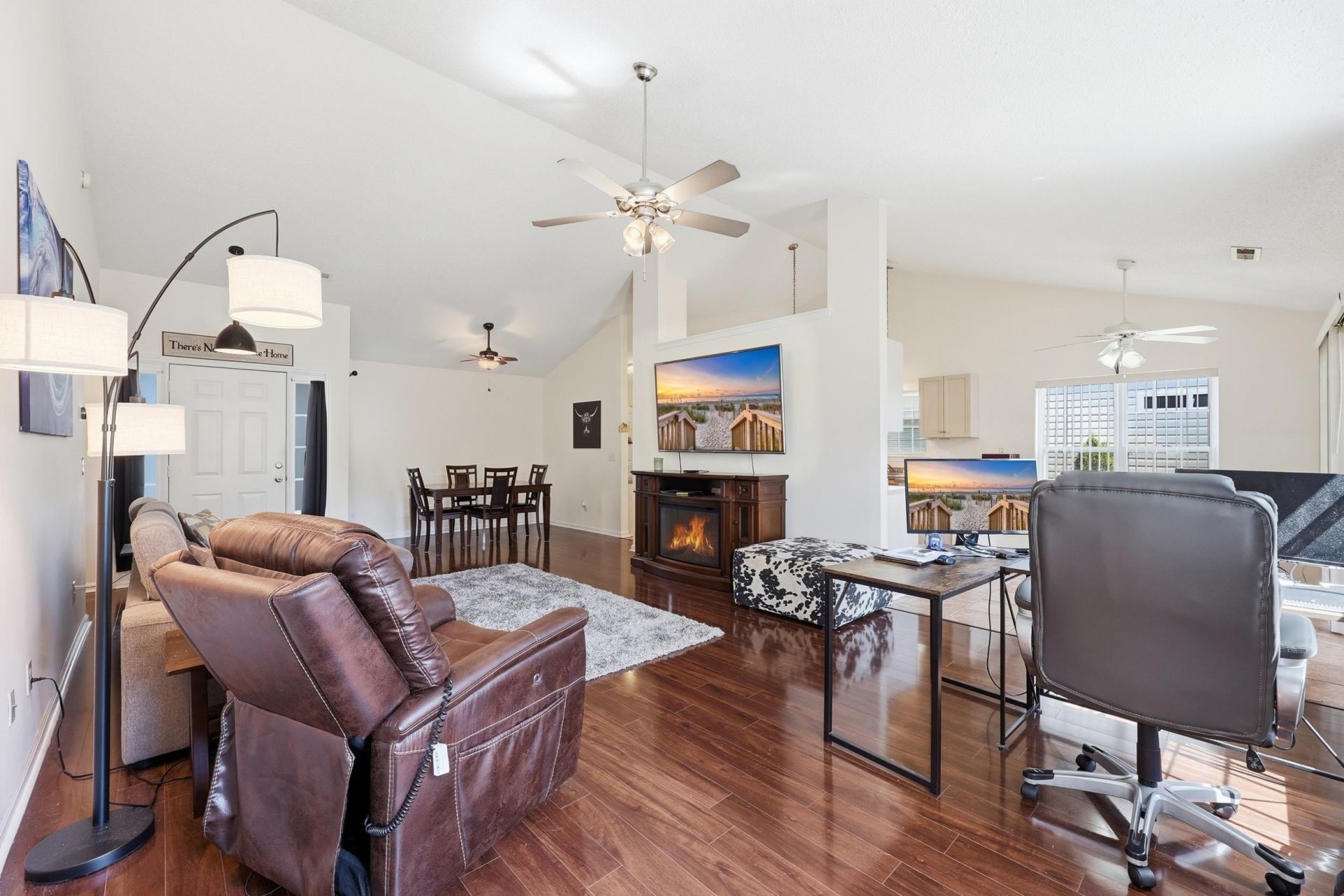 274 Palladium Dr.  Photo 6