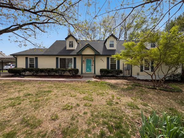 401 Belinda Pkwy , Mount Juliet, TN 37122