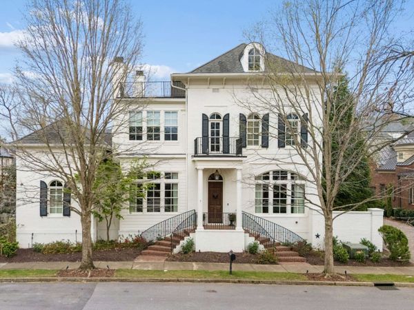 637 Belle Park Cir , Nashville, TN 37205