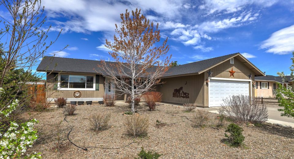 1336 Honeybee Lane, Gardnerville, NV 89460 Photo