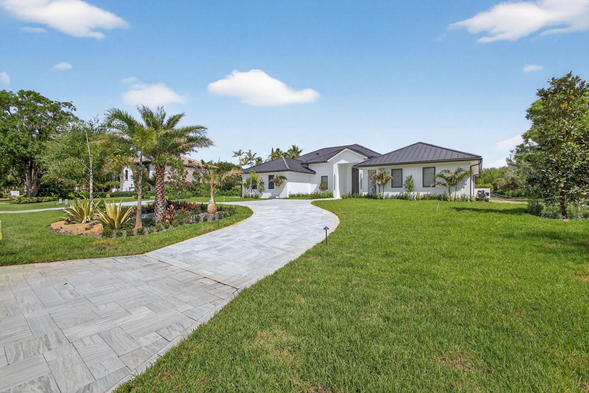 8771 Man O War Road, Palm Beach Gardens, FL 33418 Photo