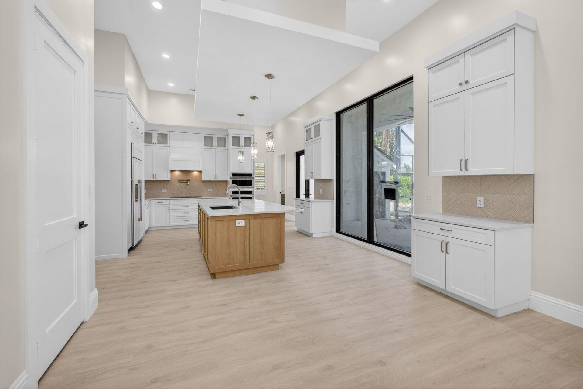 8771 Man O War Road, Palm Beach Gardens, FL 33418 Photo