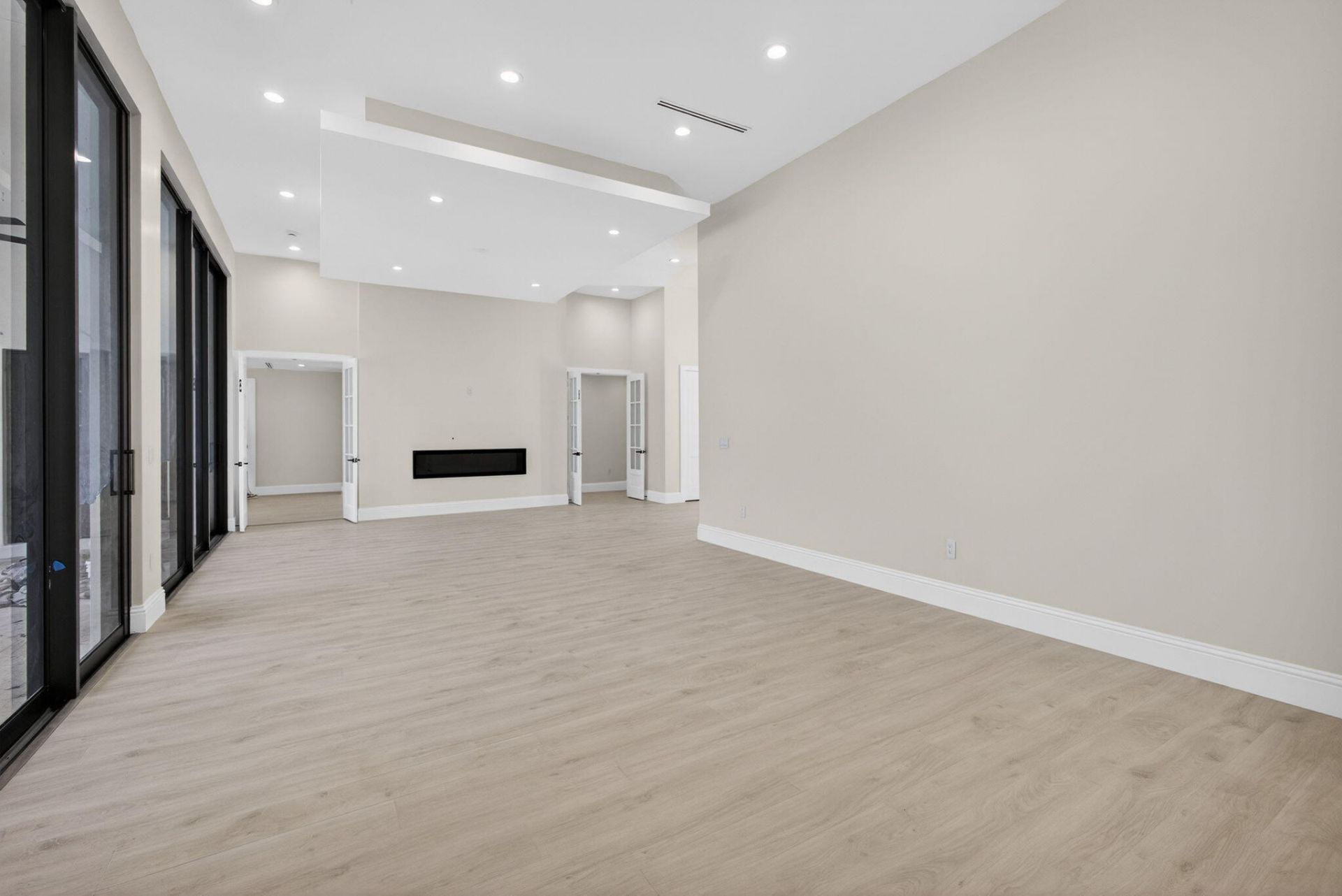 8771 Man O War Road, Palm Beach Gardens, FL 33418 Photo