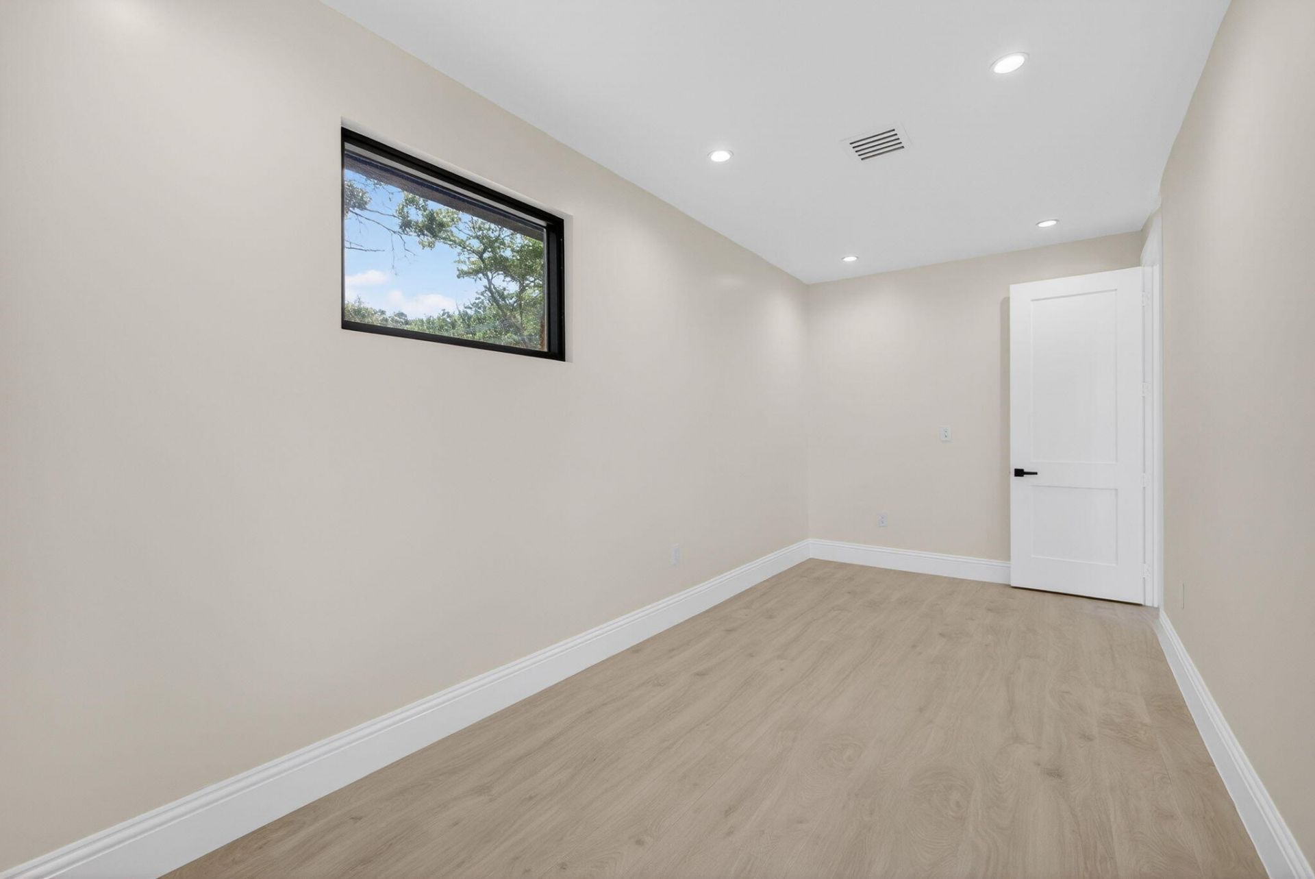 8771 Man O War Road, Palm Beach Gardens, FL 33418 Photo