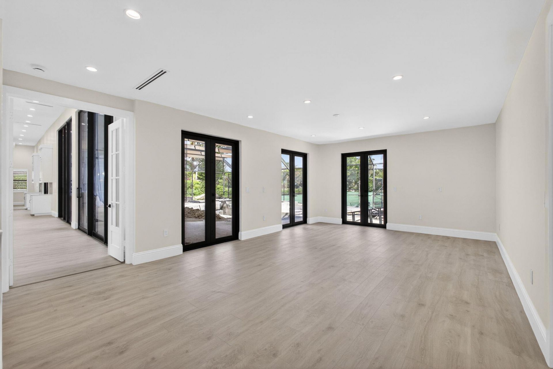 8771 Man O War Road, Palm Beach Gardens, FL 33418 Photo