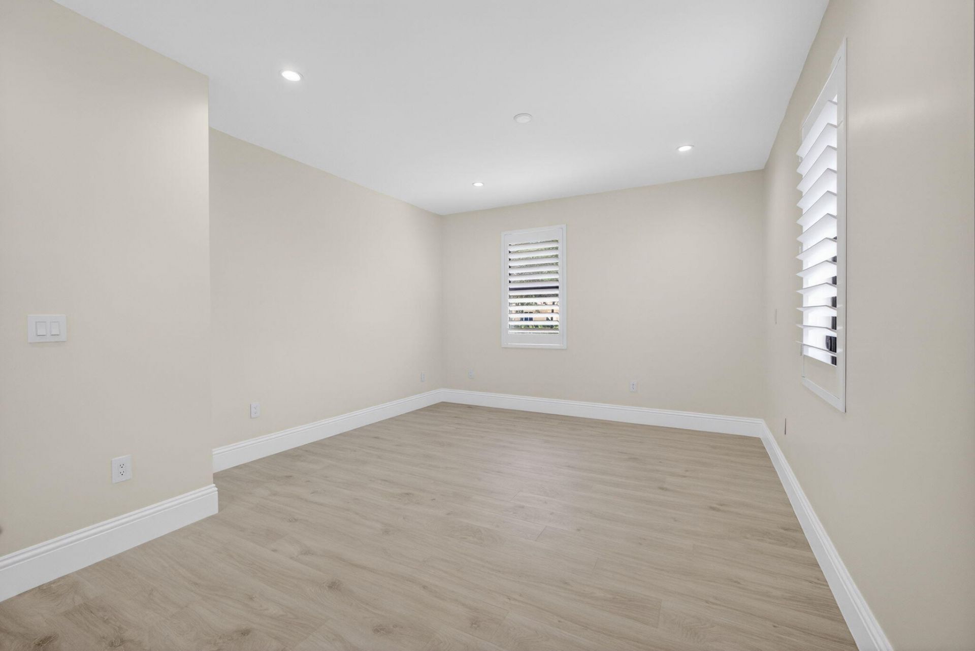 8771 Man O War Road, Palm Beach Gardens, FL 33418 Photo