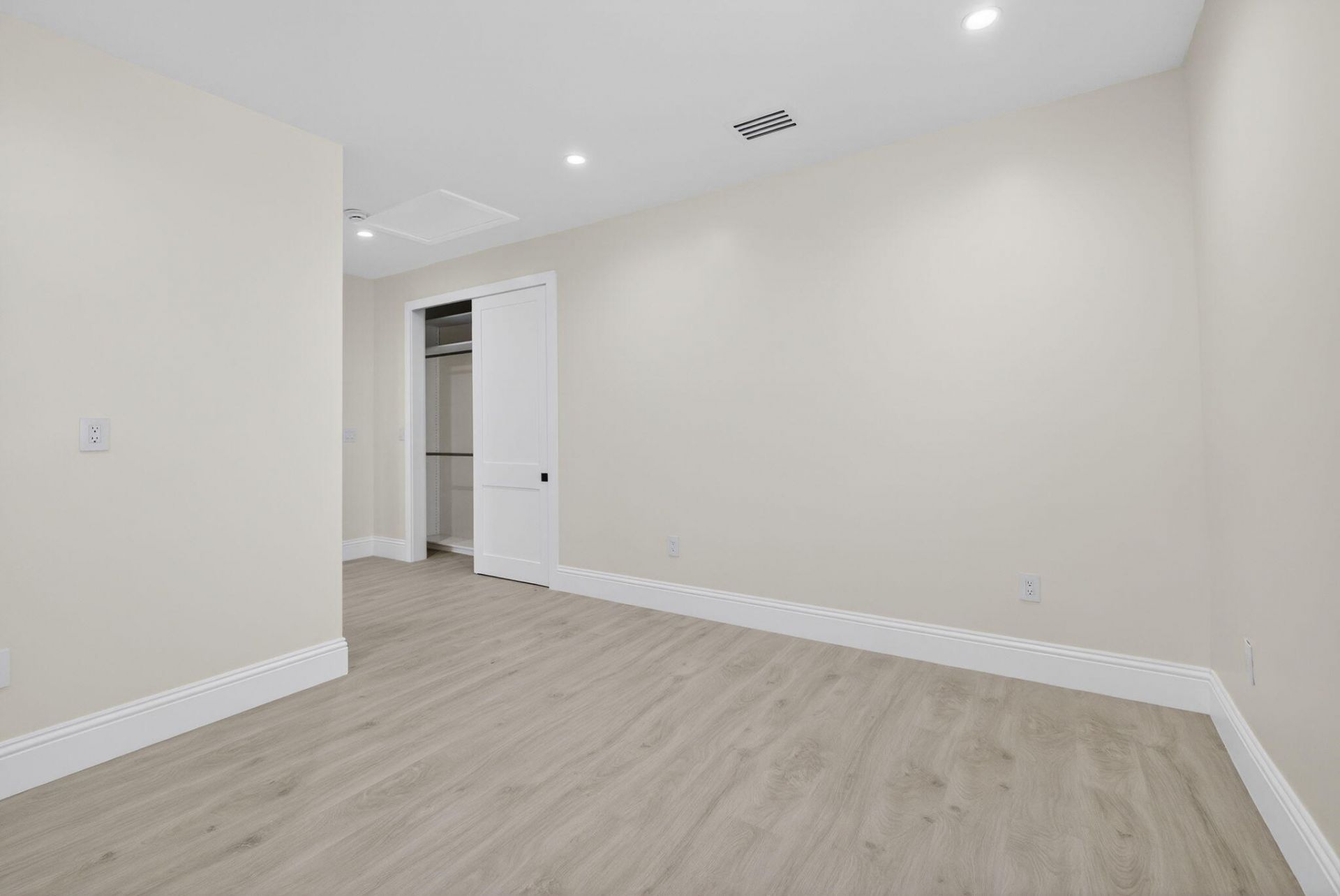 8771 Man O War Road, Palm Beach Gardens, FL 33418 Photo