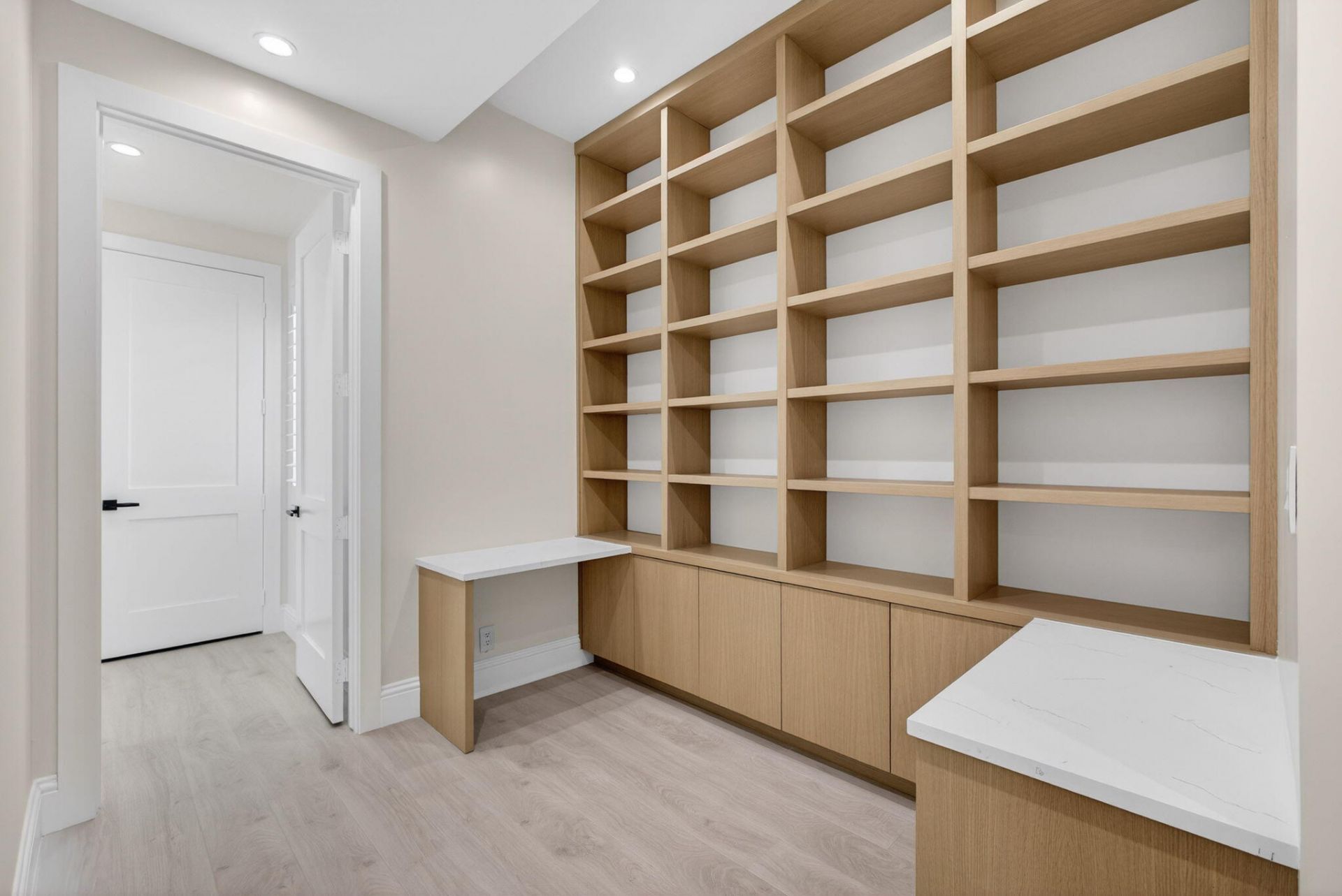 8771 Man O War Road, Palm Beach Gardens, FL 33418 Photo