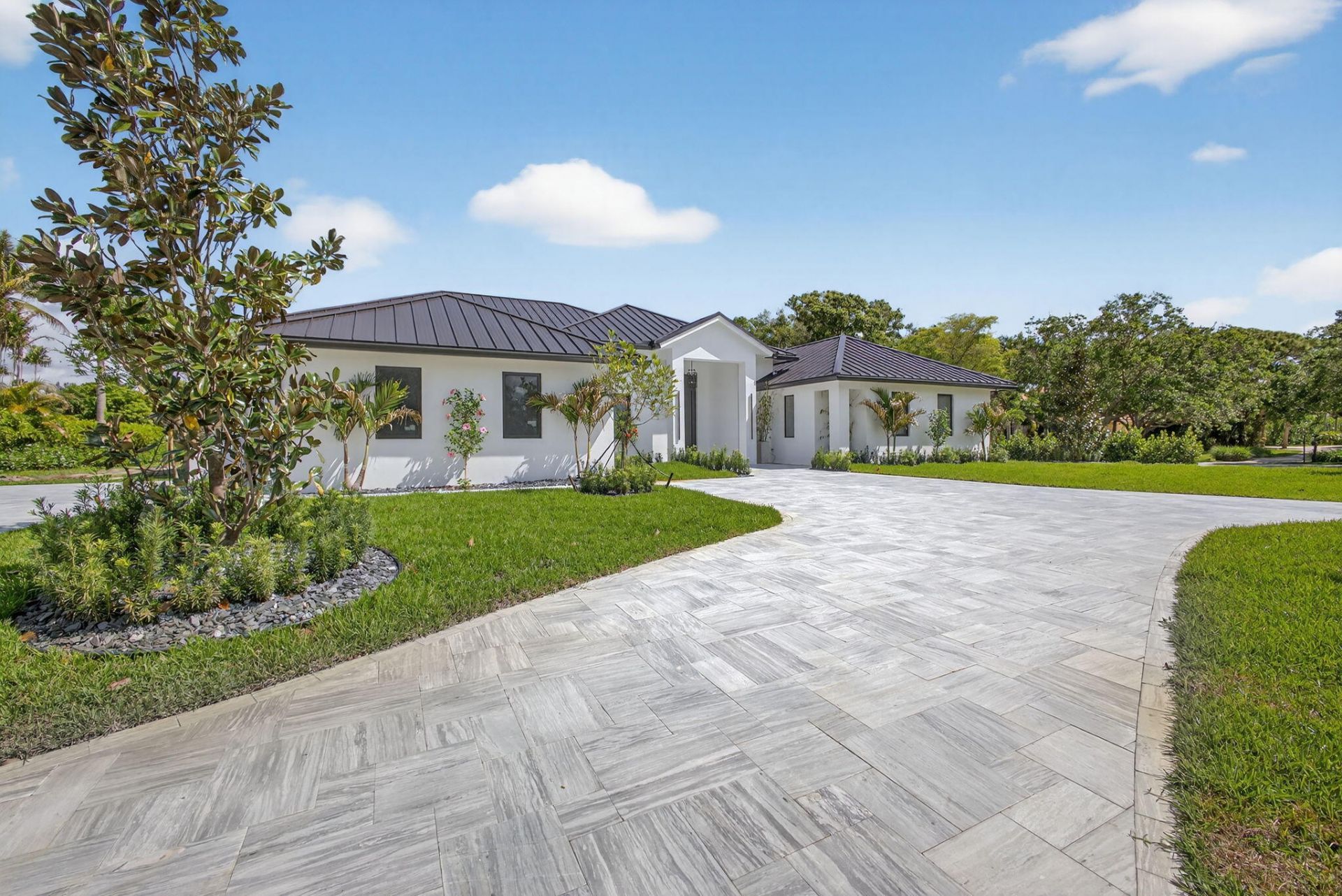 8771 Man O War Road, Palm Beach Gardens, FL 33418 Photo