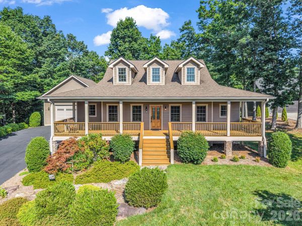 82 Red Mulberry Drive, Zirconia, NC 28790