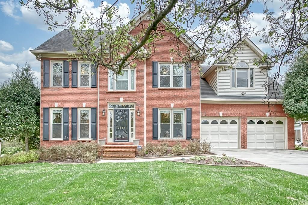 3935 Plantation Dr, Cookeville, TN 38506 Main Photo