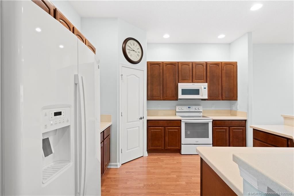 1661 NW Old Oak Terrace, Jensen Beach, FL 34957 Photo