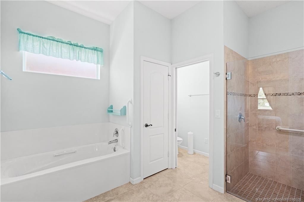 1661 NW Old Oak Terrace, Jensen Beach, FL 34957 Photo