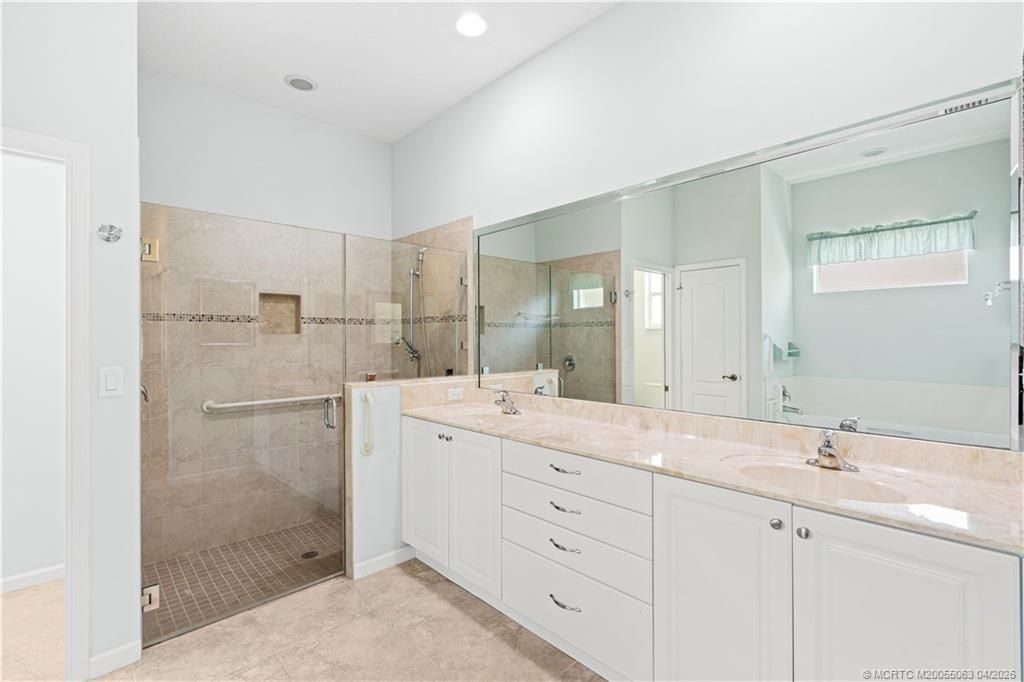 1661 NW Old Oak Terrace, Jensen Beach, FL 34957 Photo