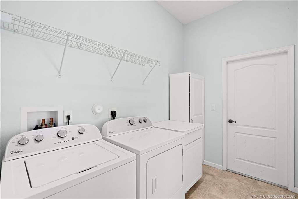 1661 NW Old Oak Terrace, Jensen Beach, FL 34957 Photo