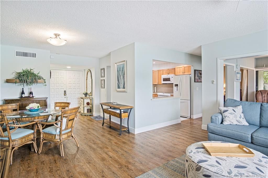 1800 SE Saint Lucie Boulevard, Unit 10-201, Stuart, FL 34996 Photo