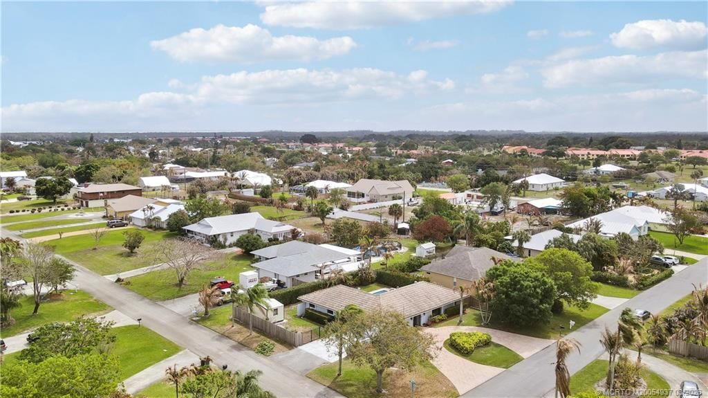 4379 SE Tall Pines Avenue, Stuart, FL 34997 Photo