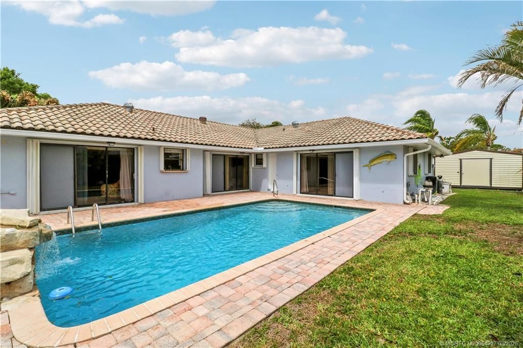 4379 SE Tall Pines Avenue, Stuart, FL 34997 Photo