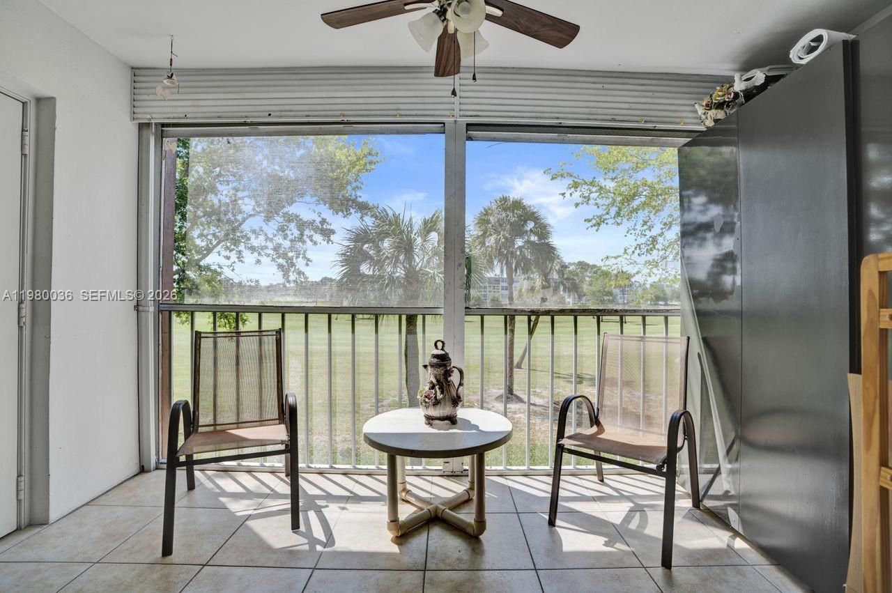 7400 NW 18th St, Unit 204, Margate, FL 33063 Photo
