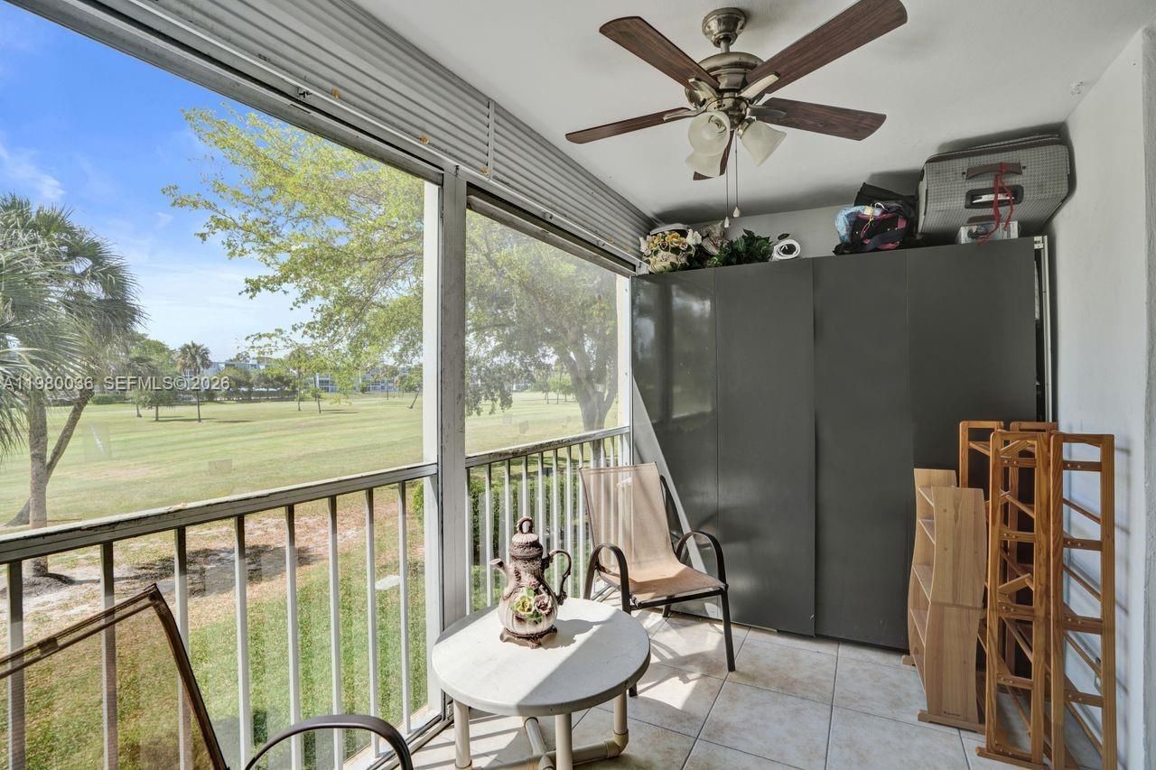 7400 NW 18th St, Unit 204, Margate, FL 33063 Photo